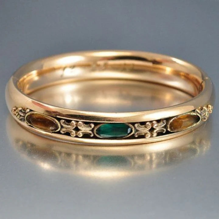 Renkli Kakma Taşlı Altın Yüzük