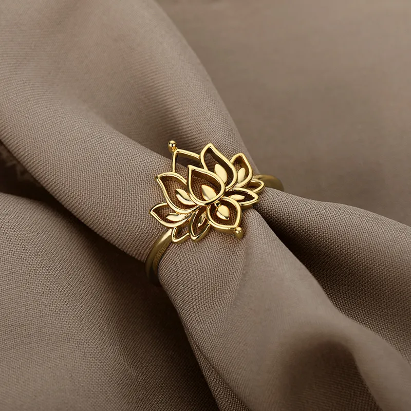 Vintage Altın Lotus Yüzük