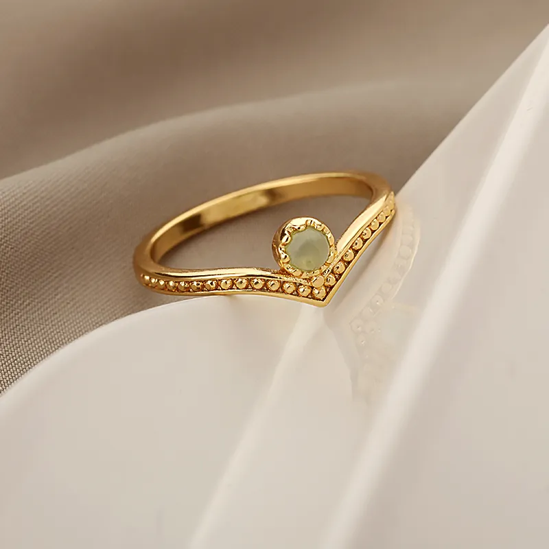 Vintage Yeşil Kristalli Altın Yüzük