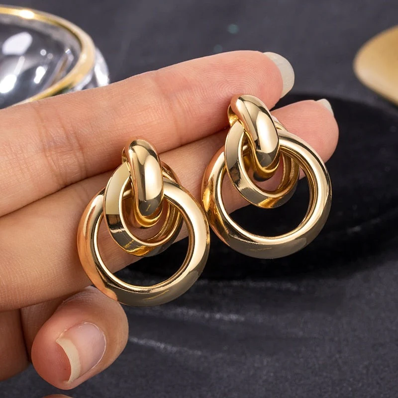 Lüks Altın Küpeler