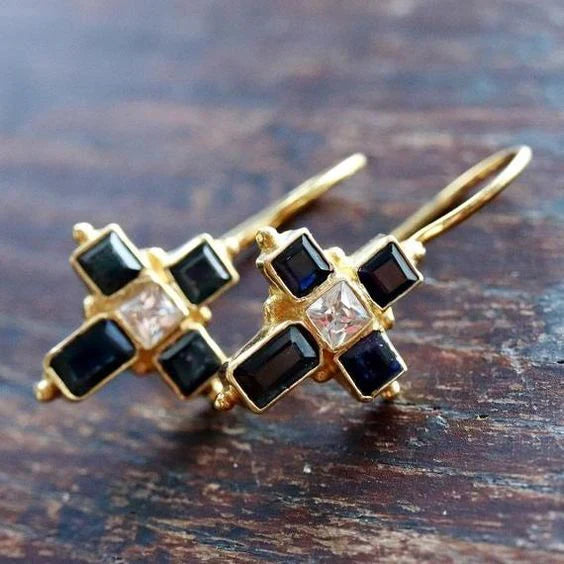 Vintage Siyah & Zirkon Taşlı Altın Küpe
