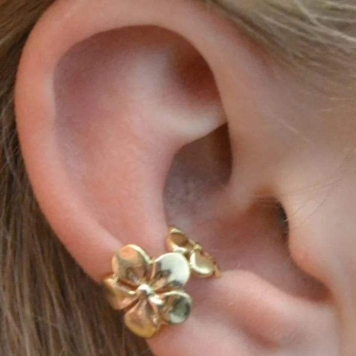 Kristal İğneli Çiçek Küpe