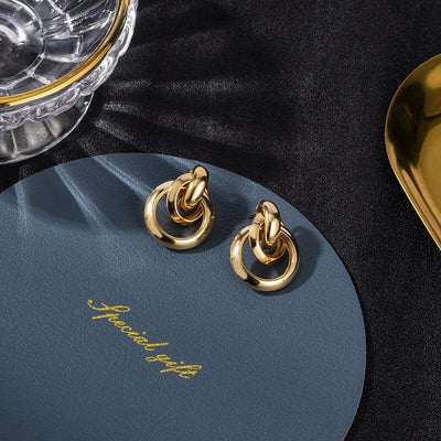 Lüks Altın Küpeler