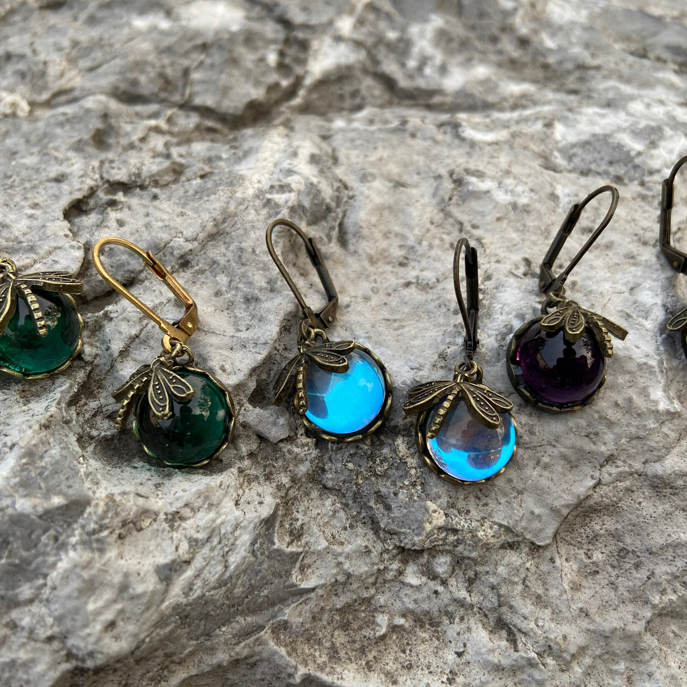 Antik Altın Küresel Yusufçuk Küpe