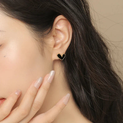 Altın Opal Kalp Fındık Küpe